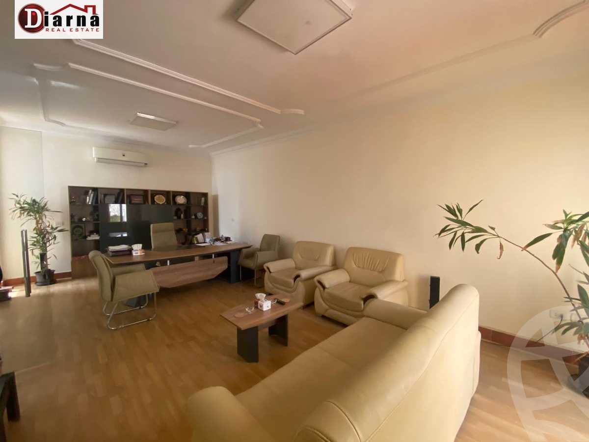 https://aqarmap.com.eg/ar/listing/6256989-for-sale-cairo-new-cairo-compounds-kmbwnd-kynd-mynk-llttwyr