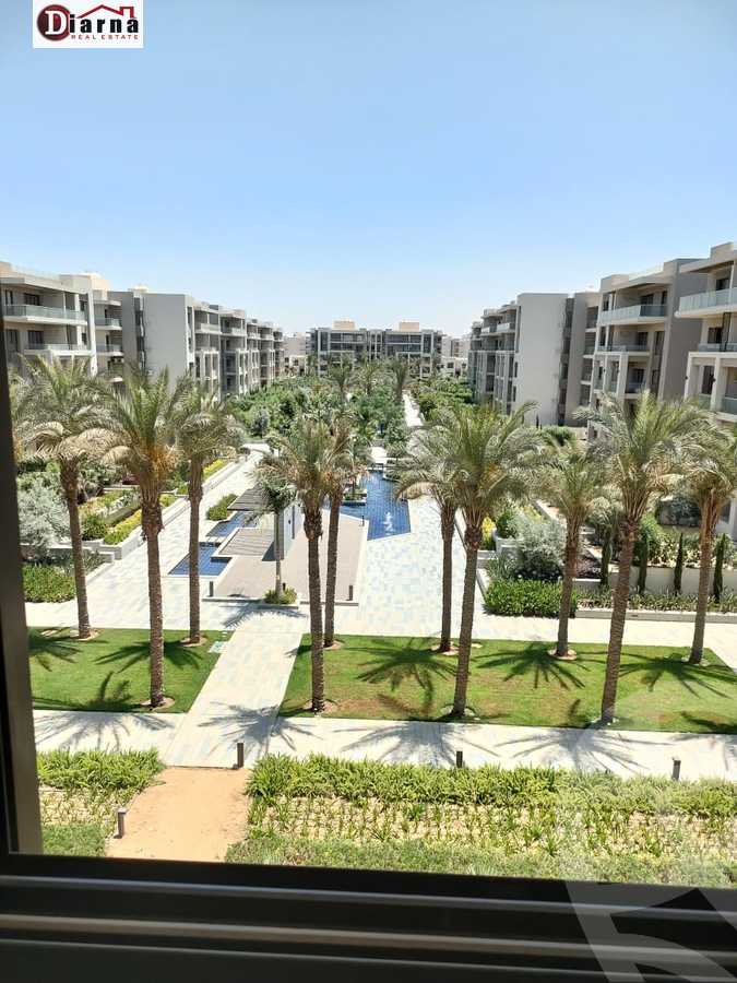 https://aqarmap.com.eg/ar/listing/6585609-for-sale-cairo-el-sheikh-zayed-city-compounds-dh-drys