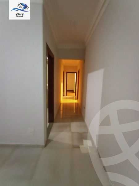https://aqarmap.com.eg/ar/listing/3868059-for-rent-cairo-new-cairo-ltjm-lkhms-90th-street-90th:-between-mountain-view-roundabout-and-auc
