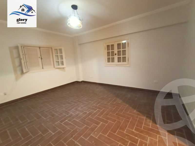 https://aqarmap.com.eg/ar/listing/3868059-for-rent-cairo-new-cairo-ltjm-lkhms-90th-street-90th:-between-mountain-view-roundabout-and-auc