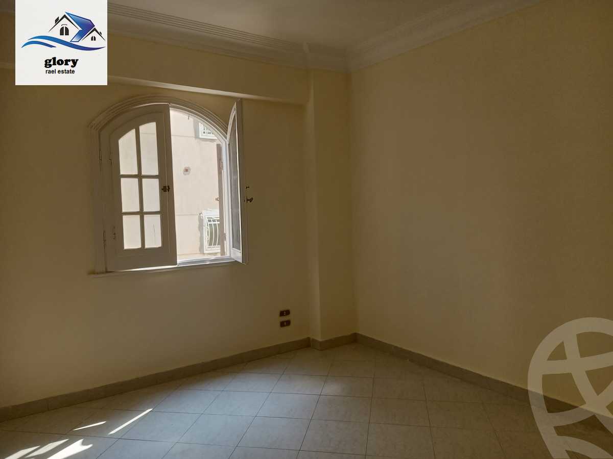 https://aqarmap.com.eg/ar/listing/5069811-for-rent-cairo-new-cairo-el-yassamin-el-yasmeen-6