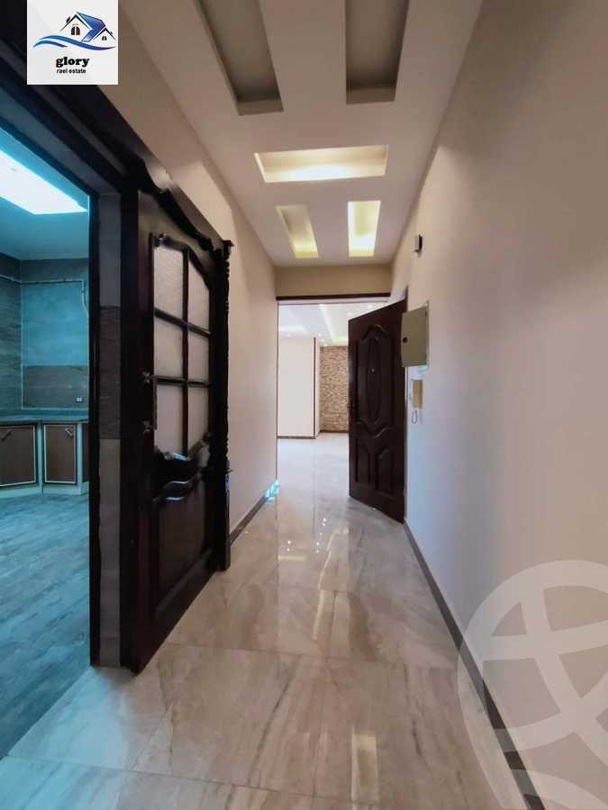 https://aqarmap.com.eg/ar/listing/5198799-for-rent-cairo-new-cairo-ganob-el-akadamiya-south-academy-b-mohamed-saad-el-din-st