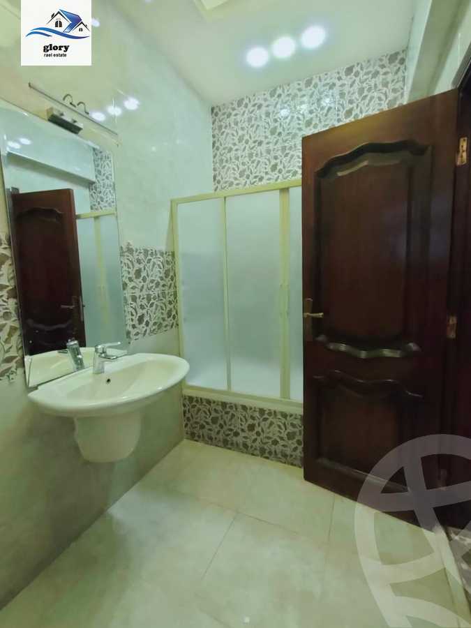 https://aqarmap.com.eg/ar/listing/5198799-for-rent-cairo-new-cairo-ganob-el-akadamiya-south-academy-b-mohamed-saad-el-din-st