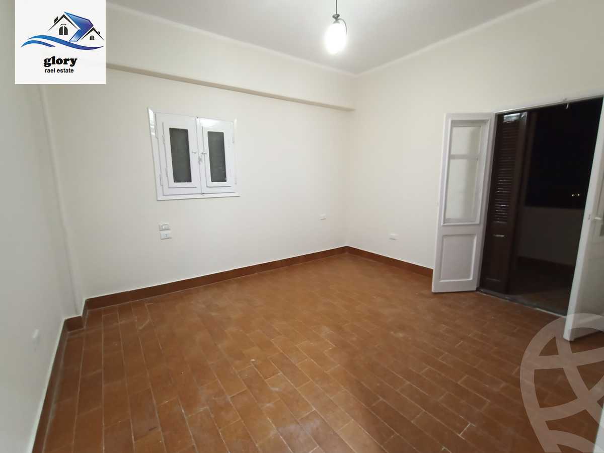 https://aqarmap.com.eg/ar/listing/5372221-for-rent-cairo-new-cairo-el-ahyaa-fourth-neighborhood-street-1