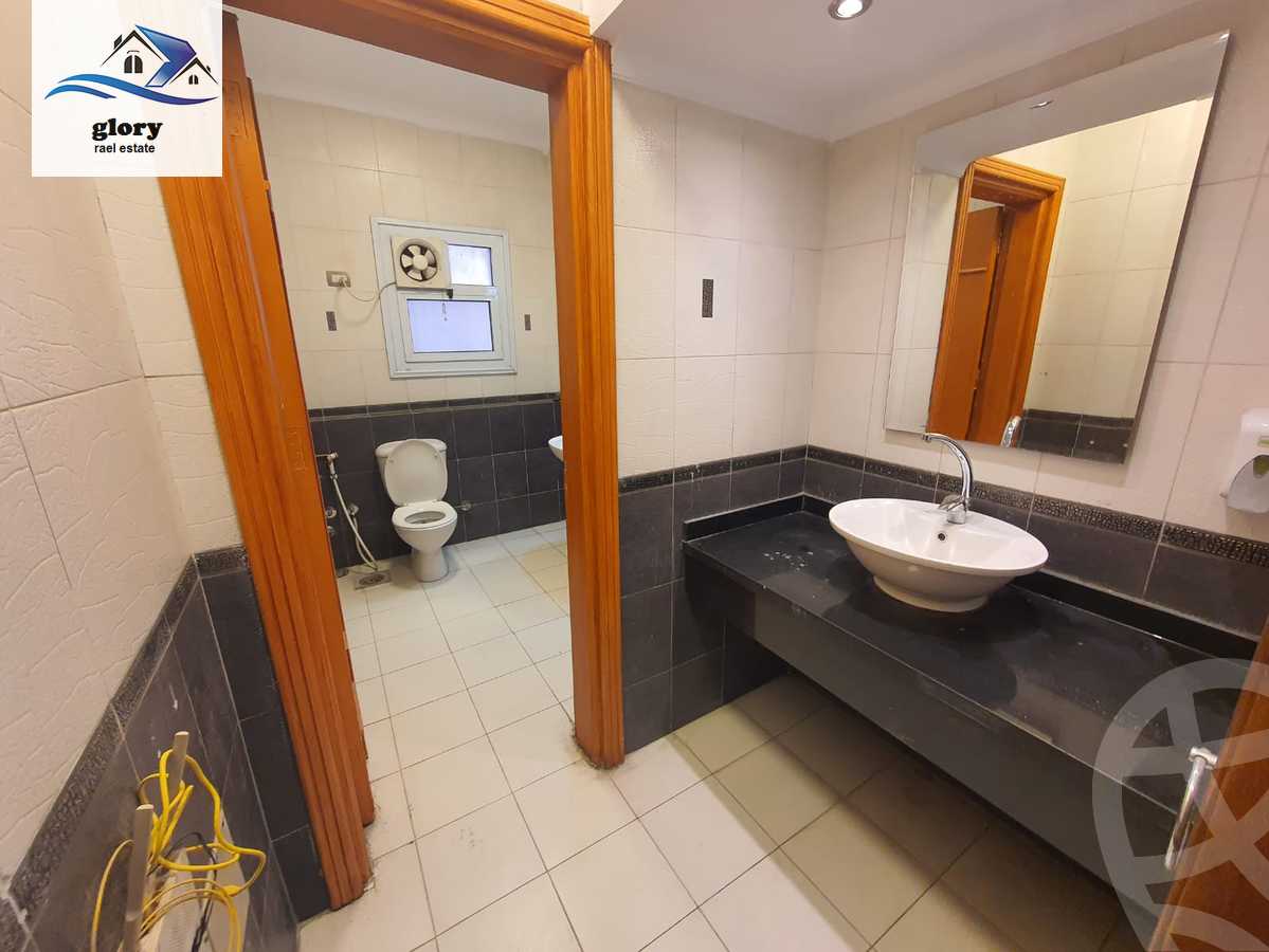 https://aqarmap.com.eg/en/listing/5372429-for-rent-cairo-new-cairo-el-ahyaa-fifth-neighborhood-street-28