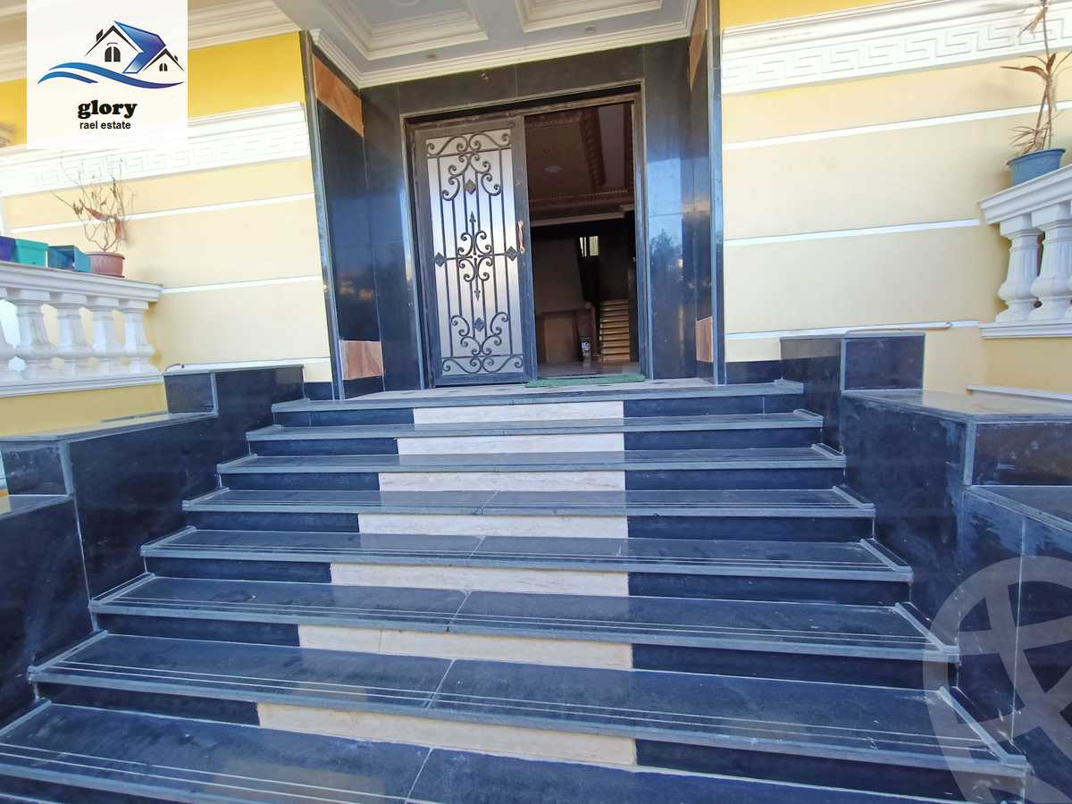 https://aqarmap.com.eg/en/listing/5872468-for-rent-cairo-new-cairo-sharq-el-akadamiya-mohammad-othman-st