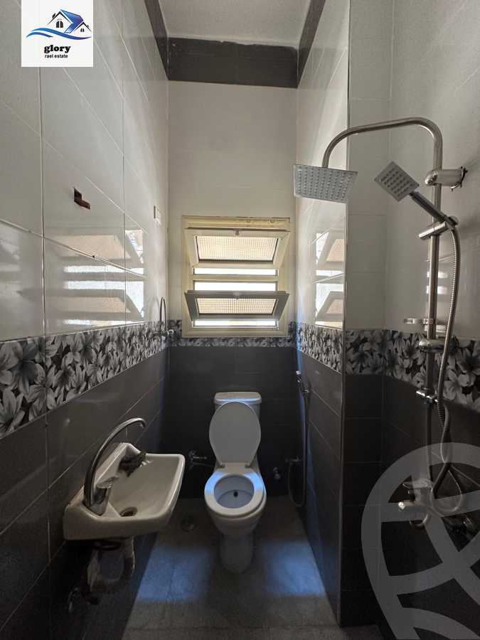 https://aqarmap.com.eg/ar/listing/6178718-for-rent-cairo-new-cairo-ganob-el-akadamiya-south-academy-b-youssef-gohar-atya-st
