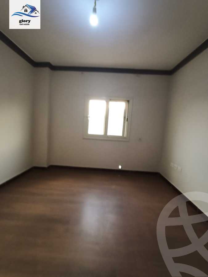 https://aqarmap.com.eg/ar/listing/6189503-for-rent-cairo-new-cairo-sharq-el-akadamiya-mohammad-othman-st