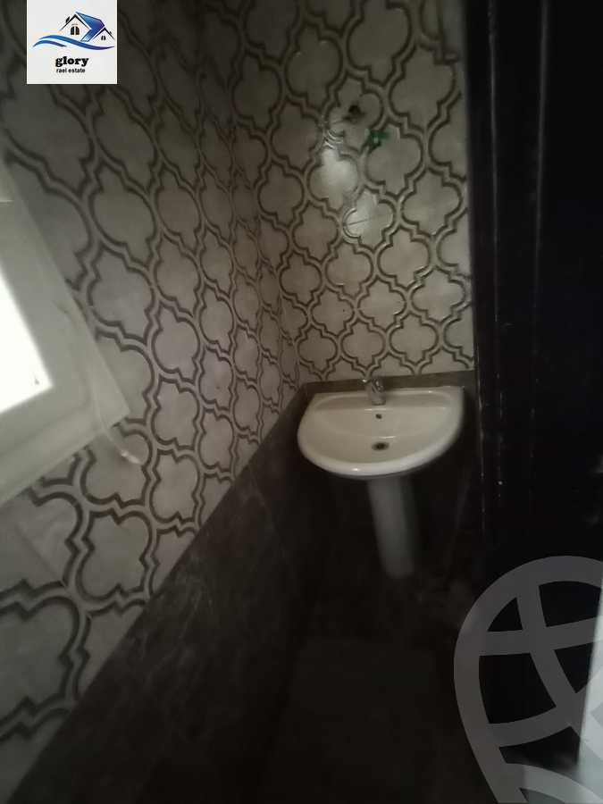 https://aqarmap.com.eg/ar/listing/6189503-for-rent-cairo-new-cairo-sharq-el-akadamiya-mohammad-othman-st