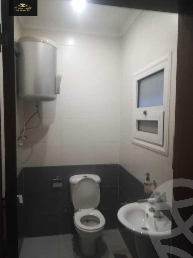 https://aqarmap.com.eg/ar/listing/3767600-for-rent-cairo-nasr-city-8th-zone-samir-abd-el-raouf-st