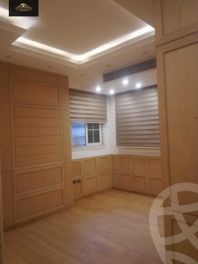 https://aqarmap.com.eg/ar/listing/3767600-for-rent-cairo-nasr-city-8th-zone-samir-abd-el-raouf-st