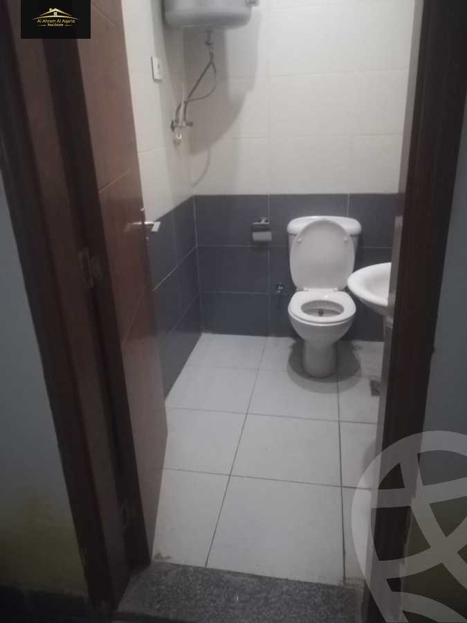 https://aqarmap.com.eg/ar/listing/3767600-for-rent-cairo-nasr-city-8th-zone-samir-abd-el-raouf-st