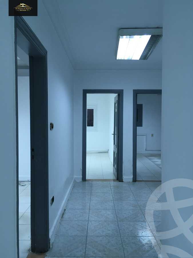 https://aqarmap.com.eg/ar/listing/3805399-for-rent-cairo-nasr-city-8th-zone-helmy-hasan-ali-st