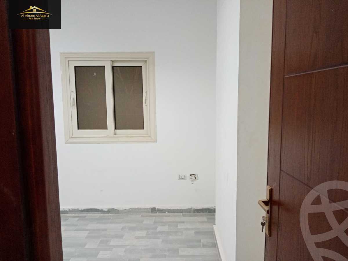 https://aqarmap.com.eg/ar/listing/3822883-for-rent-cairo-nasr-city-8th-zone-ahmed-el-khashab-st
