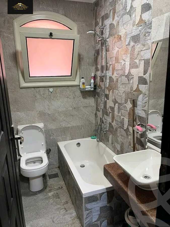 https://aqarmap.com.eg/en/listing/4230369-for-rent-cairo-heliopolis-ard-el-golf-el-thawra-st