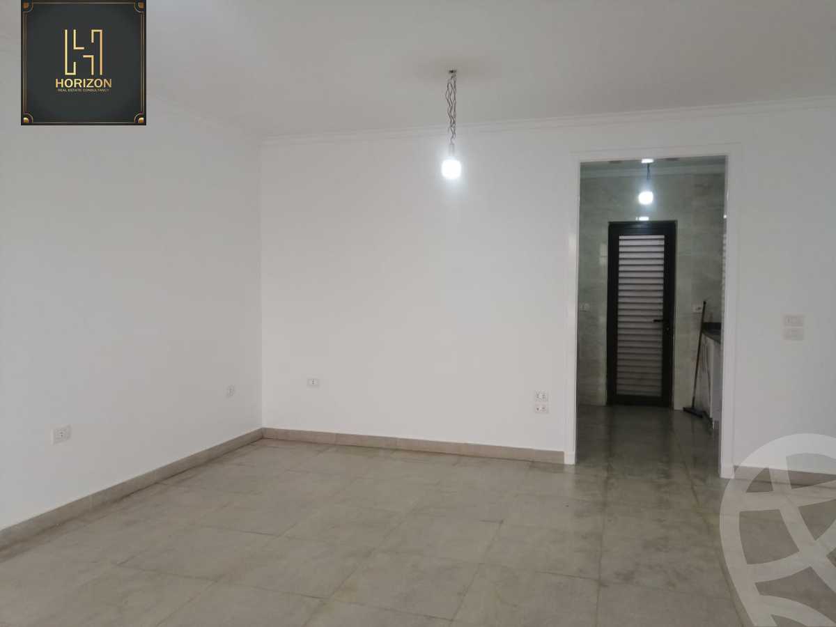 https://aqarmap.com.eg/ar/listing/3617457-for-rent-cairo-new-cairo-compounds-lakeview-residence