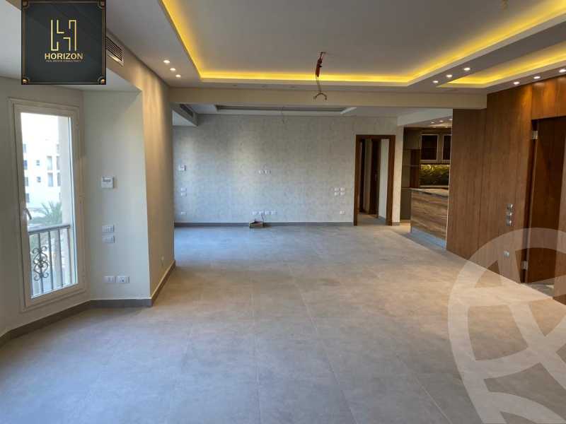 https://aqarmap.com.eg/ar/listing/3623909-for-rent-cairo-new-cairo-compounds-hyde-park