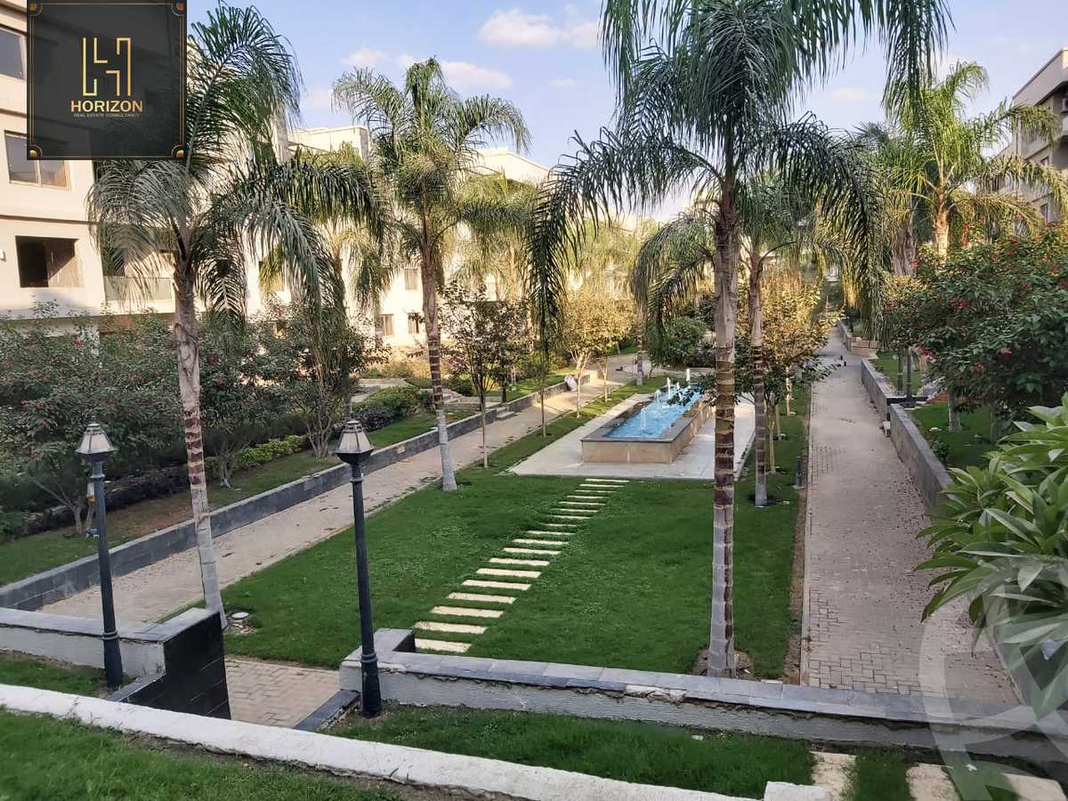 https://aqarmap.com.eg/ar/listing/3670637-for-sale-cairo-new-cairo-compounds-galleria-moon-valley