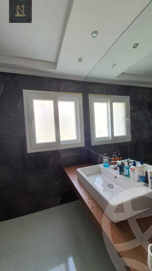 https://aqarmap.com.eg/ar/listing/3671284-for-rent-cairo-new-cairo-compounds-mountain-view-1