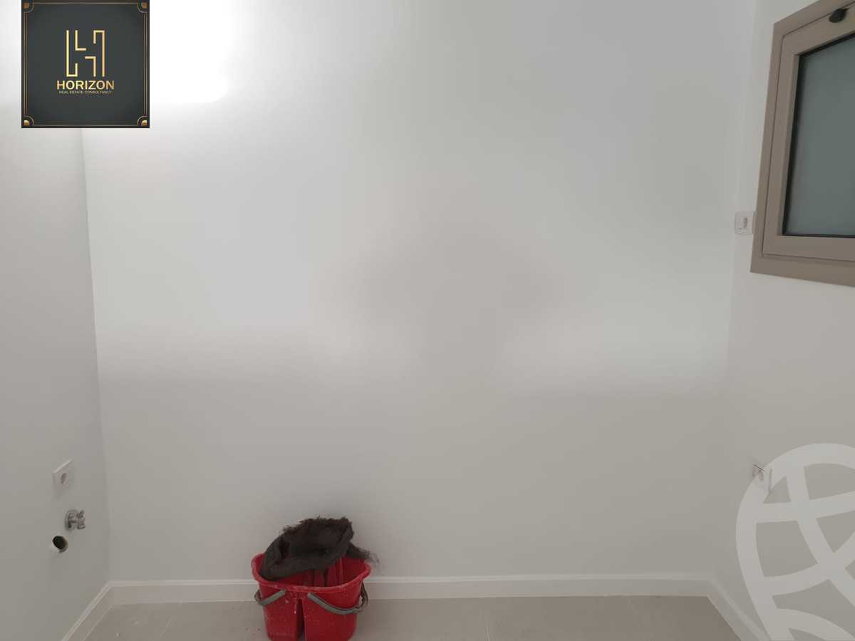 https://aqarmap.com.eg/ar/listing/3672137-for-rent-cairo-new-cairo-compounds-galleria-moon-valley