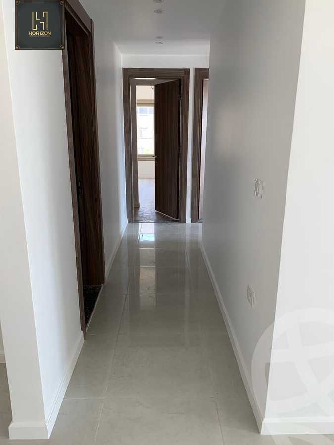 https://aqarmap.com.eg/ar/listing/3672137-for-rent-cairo-new-cairo-compounds-galleria-moon-valley