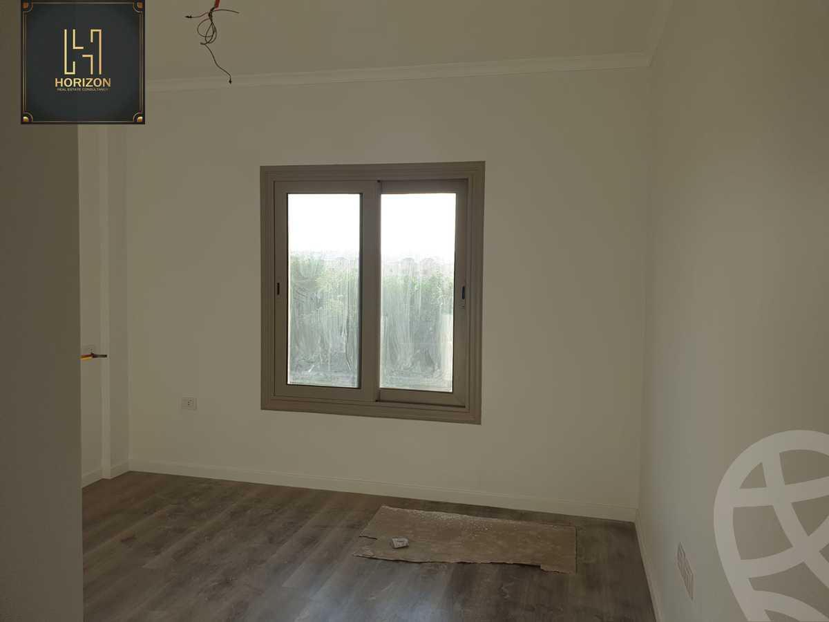 https://aqarmap.com.eg/ar/listing/3672137-for-rent-cairo-new-cairo-compounds-galleria-moon-valley
