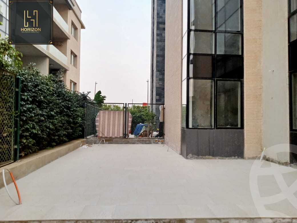 https://aqarmap.com.eg/ar/listing/3768435-for-rent-cairo-new-cairo-compounds-galleria-moon-valley