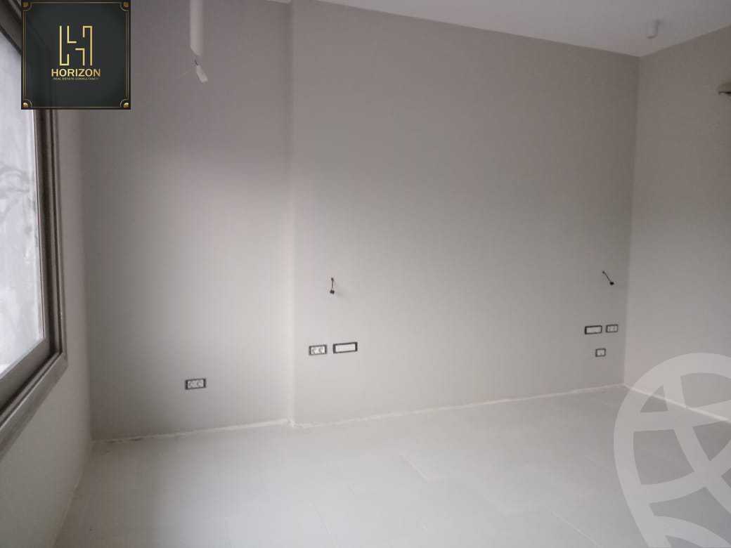 https://aqarmap.com.eg/ar/listing/3768435-for-rent-cairo-new-cairo-compounds-galleria-moon-valley