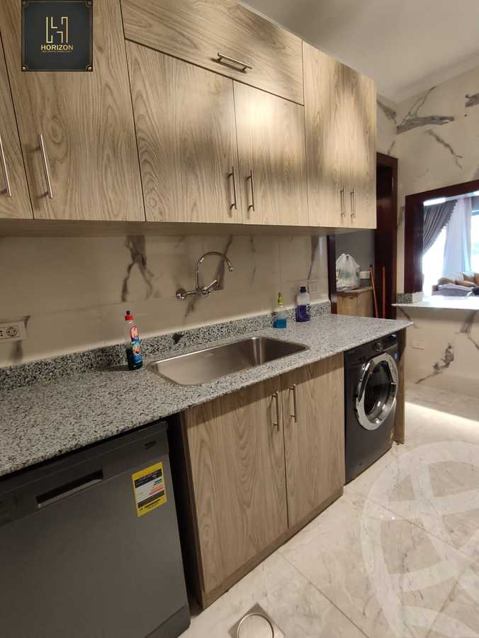 https://aqarmap.com.eg/ar/listing/3772156-for-rent-cairo-new-cairo-compounds-lakeview-residence