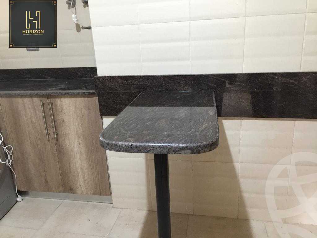 https://aqarmap.com.eg/ar/listing/3784938-for-rent-cairo-new-cairo-compounds-kmbwnd-dh-fyldj-blm-hylz
