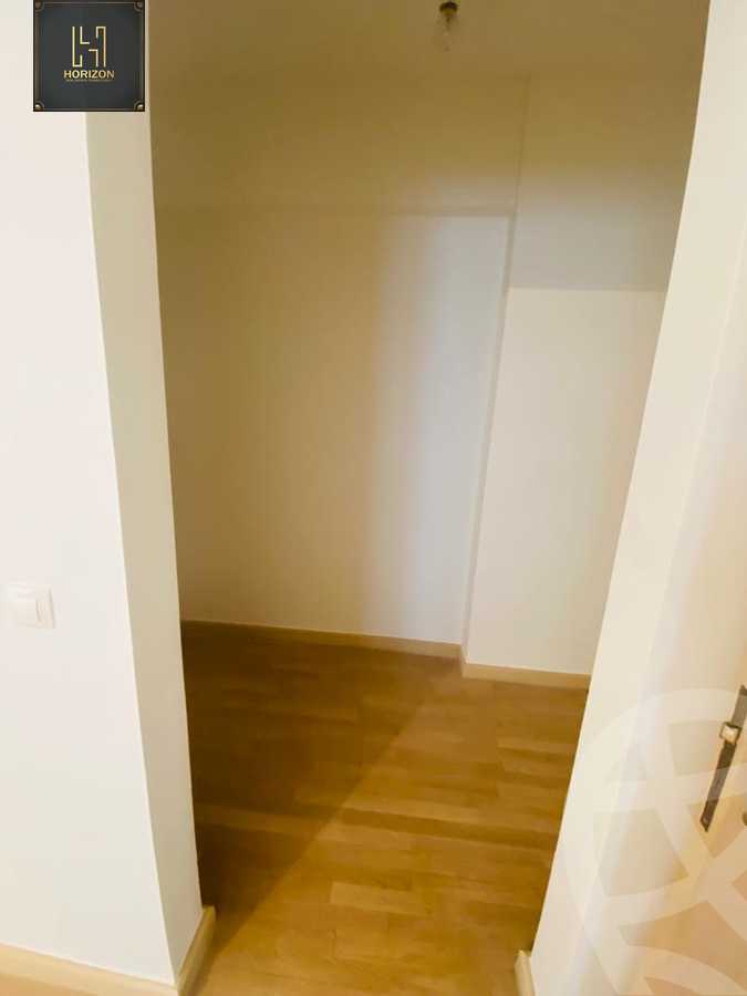 https://aqarmap.com.eg/ar/listing/3793936-for-rent-mivida-parcel