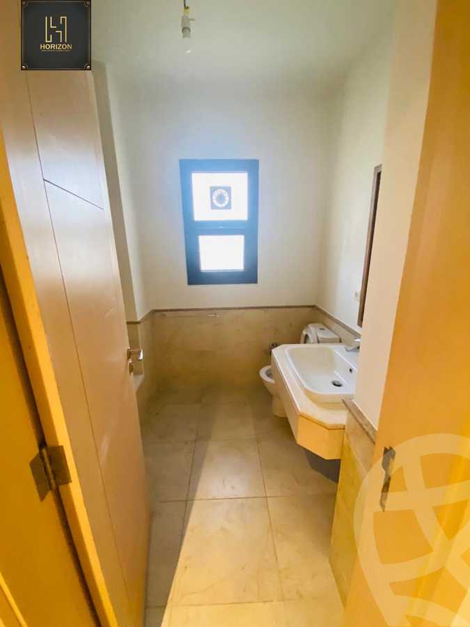 https://aqarmap.com.eg/ar/listing/3793936-for-rent-mivida-parcel
