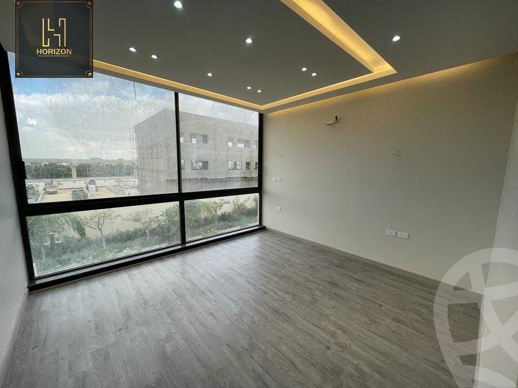 https://aqarmap.com.eg/ar/listing/3805656-for-rent-cairo-new-cairo-compounds-lakeview-residence