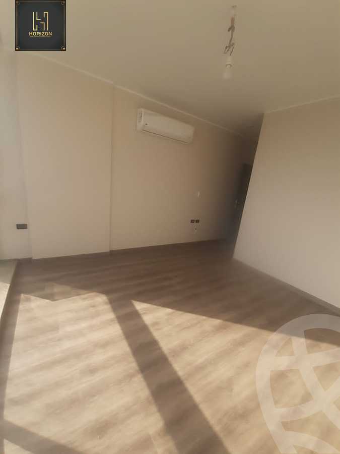 https://aqarmap.com.eg/ar/listing/3807208-for-rent-cairo-new-cairo-compounds-lakeview-residence