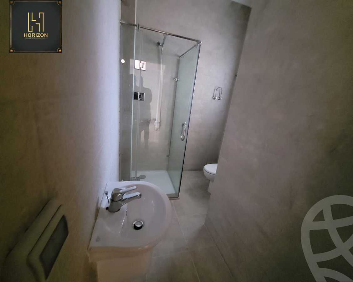 https://aqarmap.com.eg/ar/listing/3836353-for-sale-cairo-new-cairo-compounds-fifth-square