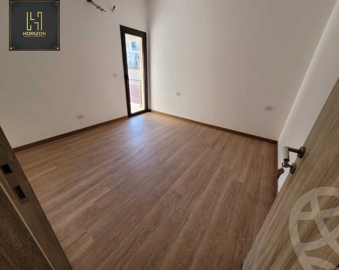 https://aqarmap.com.eg/ar/listing/3836353-for-sale-cairo-new-cairo-compounds-fifth-square