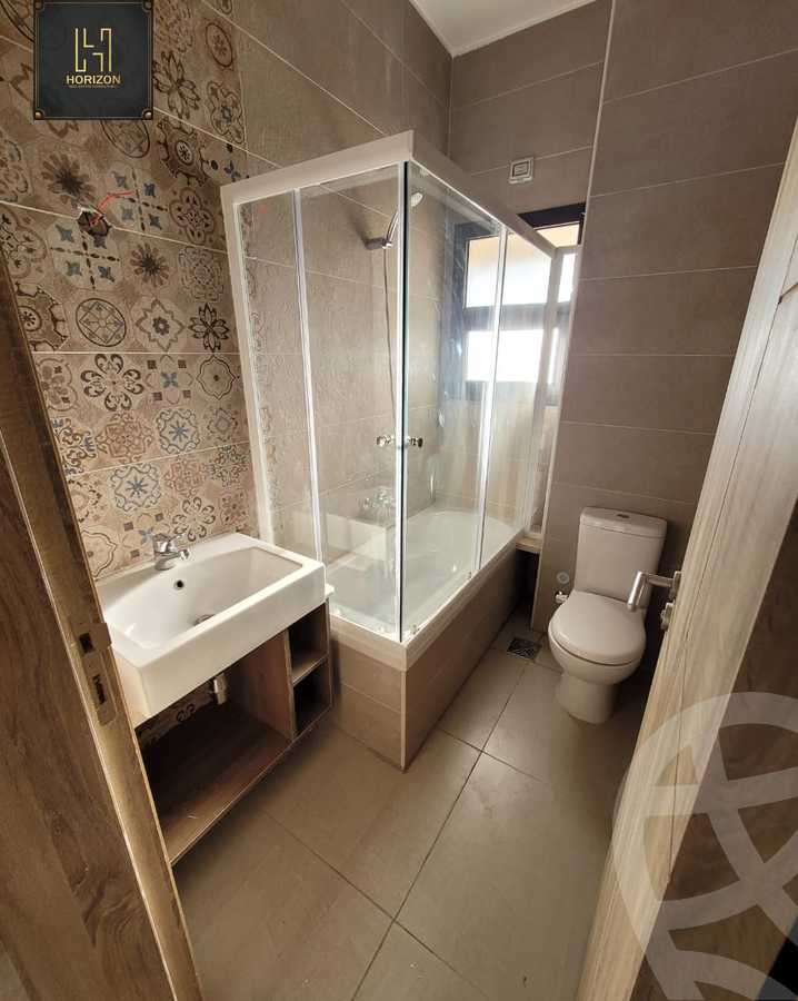 https://aqarmap.com.eg/ar/listing/3836353-for-sale-cairo-new-cairo-compounds-fifth-square