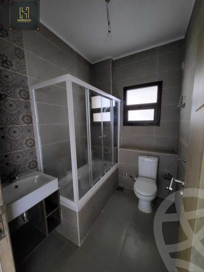 https://aqarmap.com.eg/ar/listing/3840112-for-rent-cairo-new-cairo-compounds-fifth-square