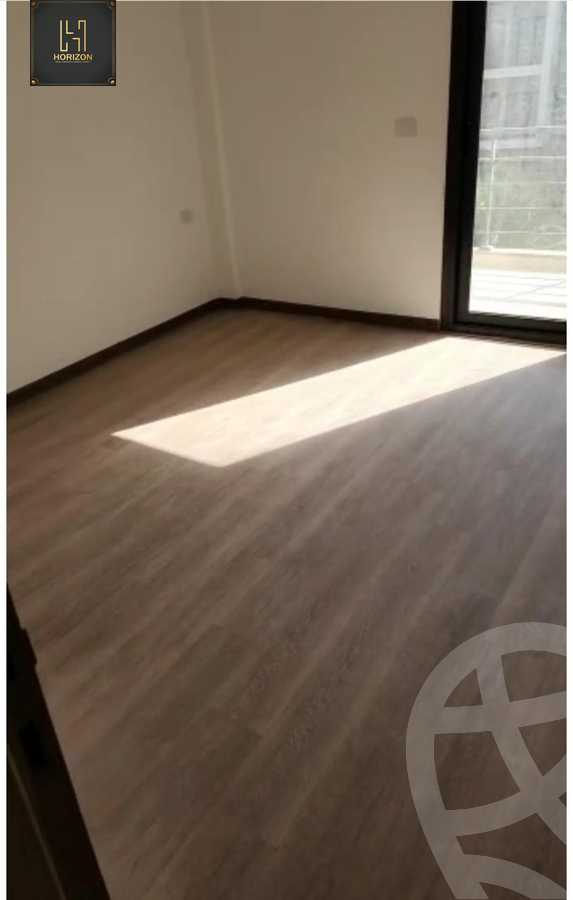 https://aqarmap.com.eg/ar/listing/3865098-for-rent-cairo-new-cairo-compounds-fifth-square