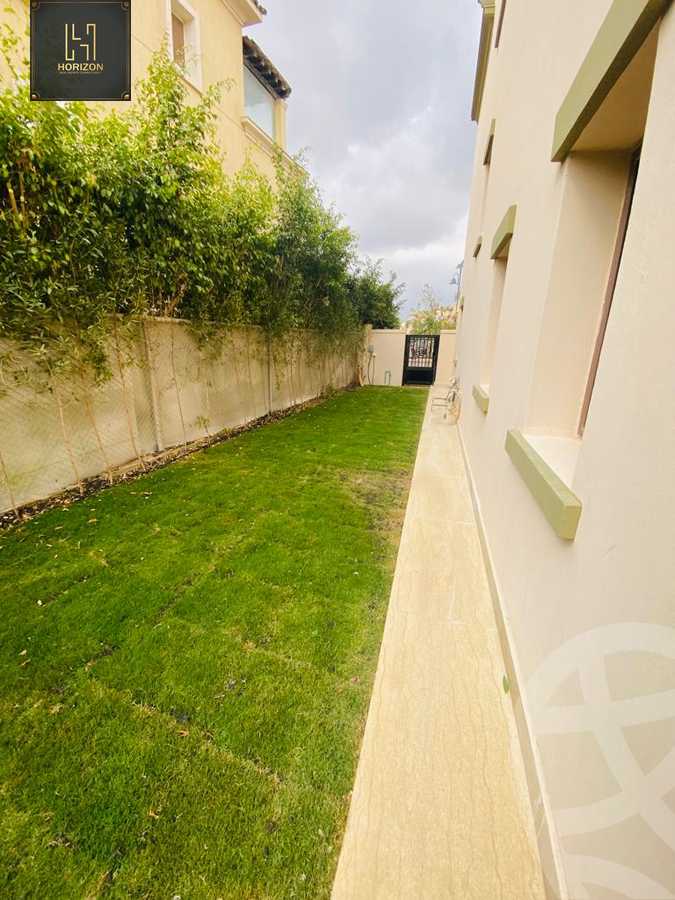 https://aqarmap.com.eg/ar/listing/3872902-for-rent-mivida-parcel