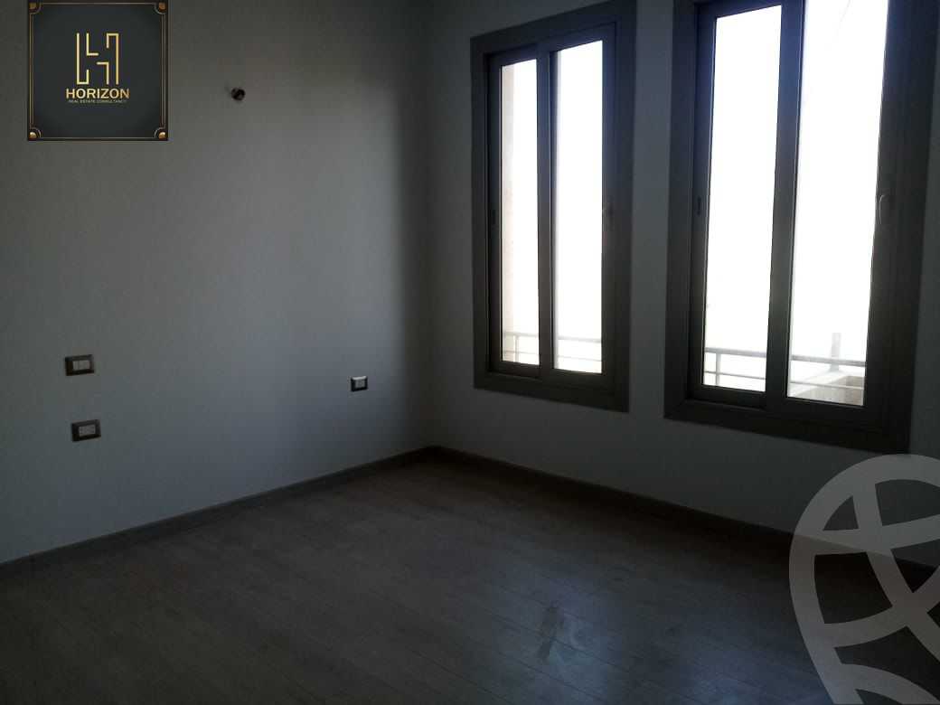 https://aqarmap.com.eg/ar/listing/3878025-for-rent-cairo-new-cairo-compounds-kmbwnd-fyldj-jyt-blm-hylz