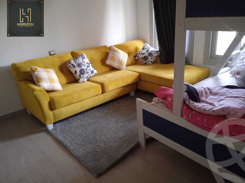 https://aqarmap.com.eg/ar/listing/3878395-for-rent-cairo-new-cairo-compounds-kmbwnd-fyldj-jyt-blm-hylz