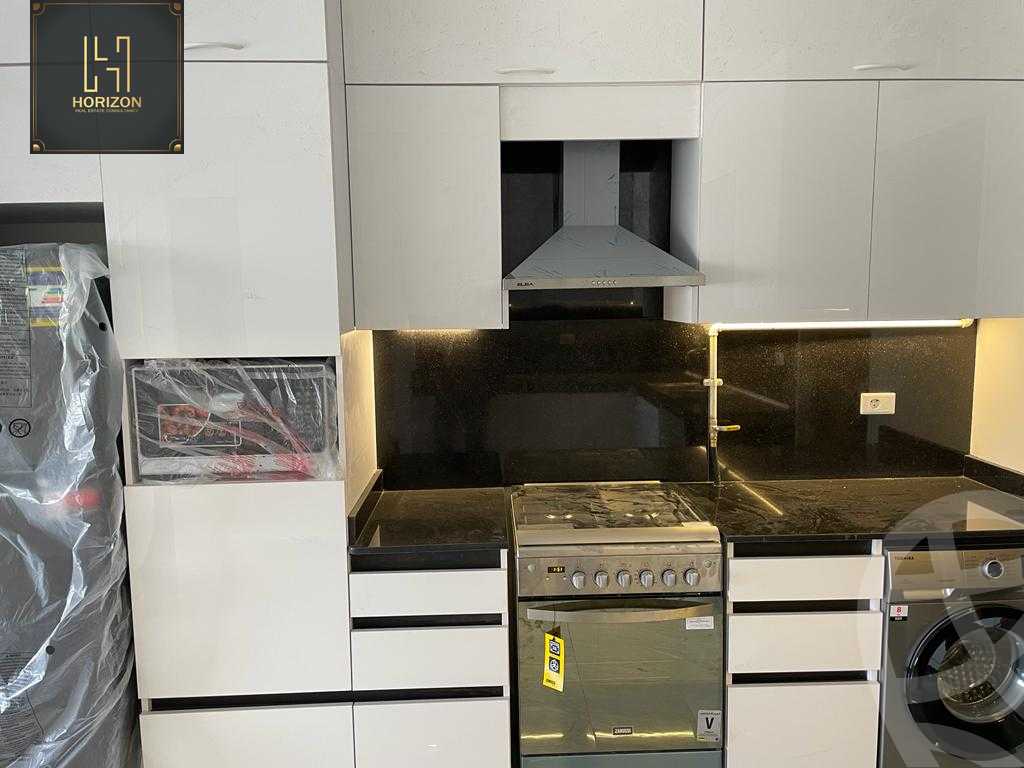 https://aqarmap.com.eg/ar/listing/3879919-for-rent-cairo-new-cairo-compounds-lakeview-residence