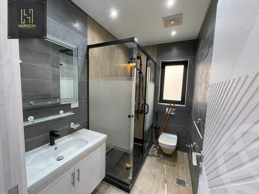 https://aqarmap.com.eg/ar/listing/3879919-for-rent-cairo-new-cairo-compounds-lakeview-residence