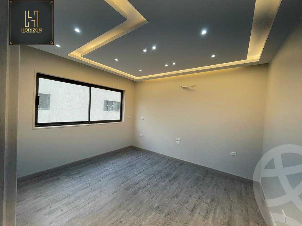 https://aqarmap.com.eg/ar/listing/3879919-for-rent-cairo-new-cairo-compounds-lakeview-residence