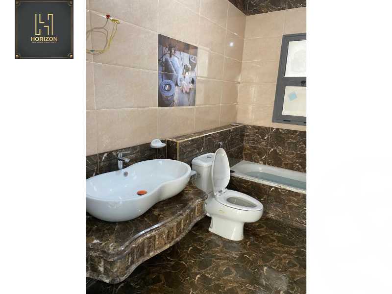https://aqarmap.com.eg/ar/listing/3885458-for-rent-eastown-parks