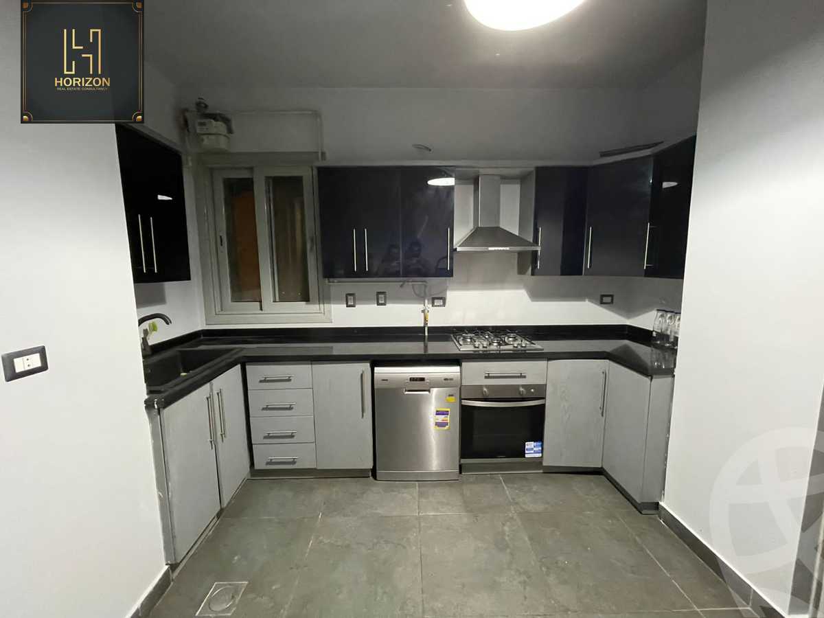 https://aqarmap.com.eg/ar/listing/3890075-for-rent-cairo-new-cairo-compounds-kmbwnd-fyldj-jyt-blm-hylz