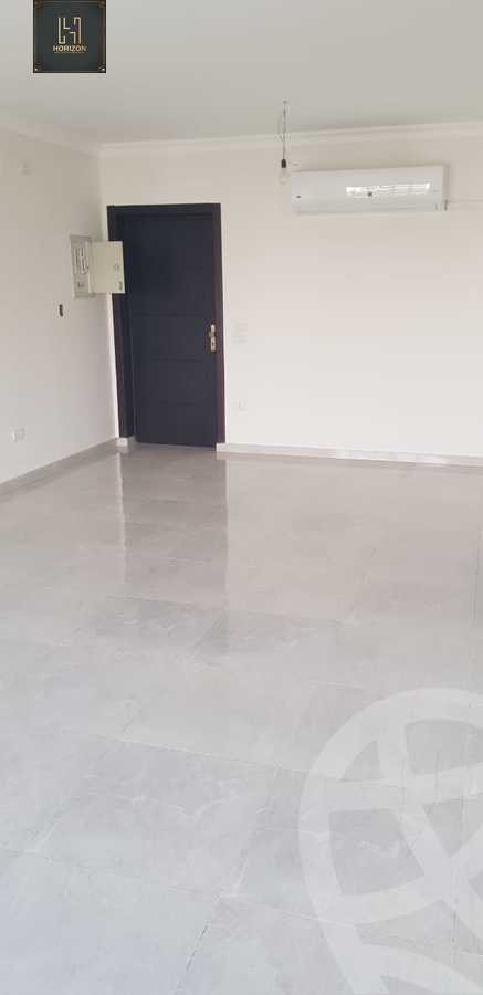 https://aqarmap.com.eg/ar/listing/3890652-for-rent-cairo-new-cairo-compounds-moon-valley
