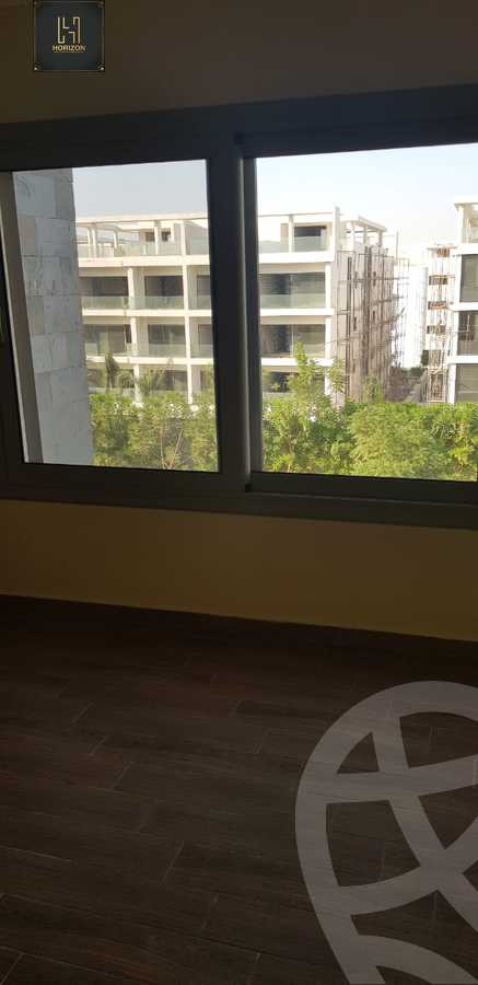 https://aqarmap.com.eg/ar/listing/3890652-for-rent-cairo-new-cairo-compounds-moon-valley