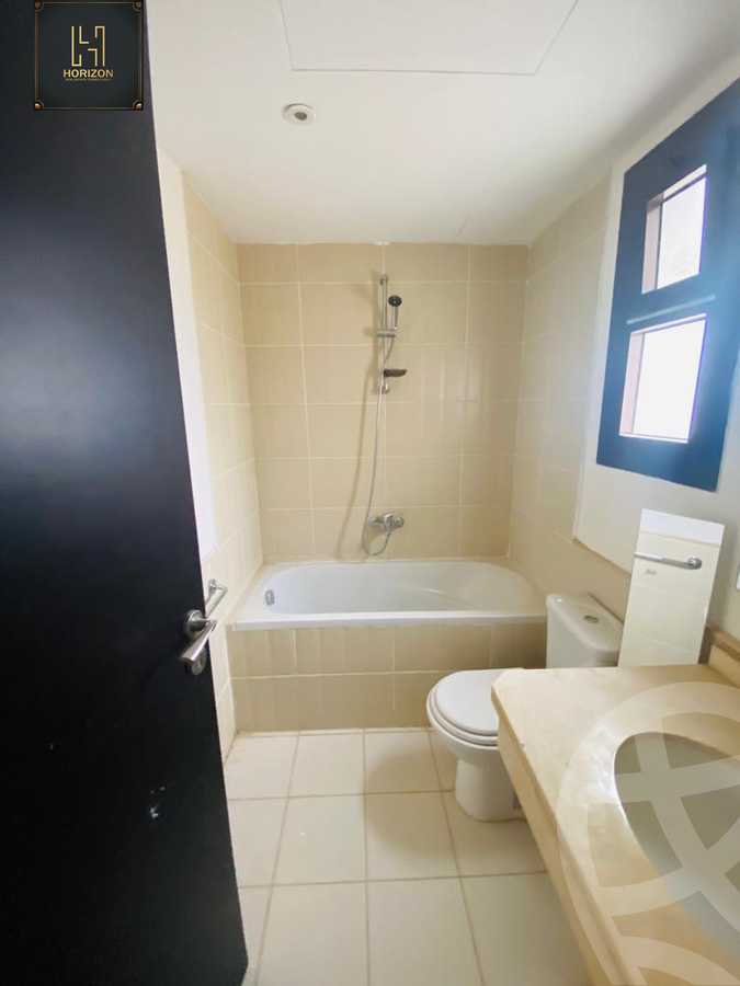 https://aqarmap.com.eg/ar/listing/3938678-for-rent-mivida-parcel